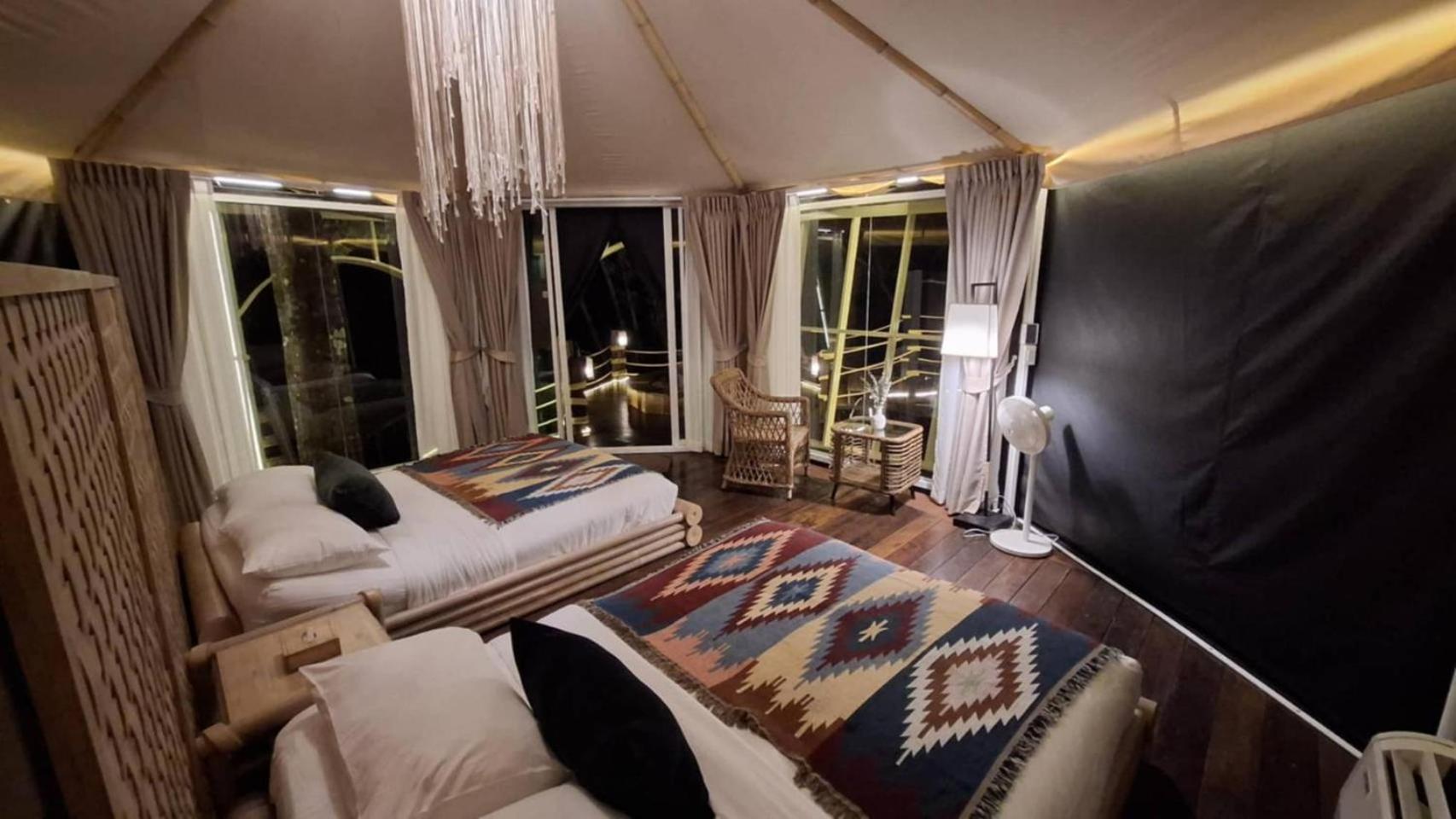 Lannawild Otel Chiang Mai Oda fotoğraf